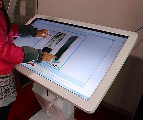 Wielofunkcyjny kiosk z ekranem dotykowym, centrum handlowe Cyfrowy kiosk z certyfikatem RoHS dostawca